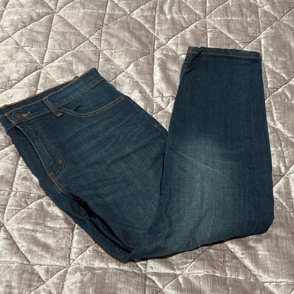 Men's Dark Denim Levi Classic Blue Jeans